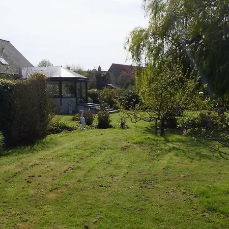 Le Clos Des Roses Holiday home *